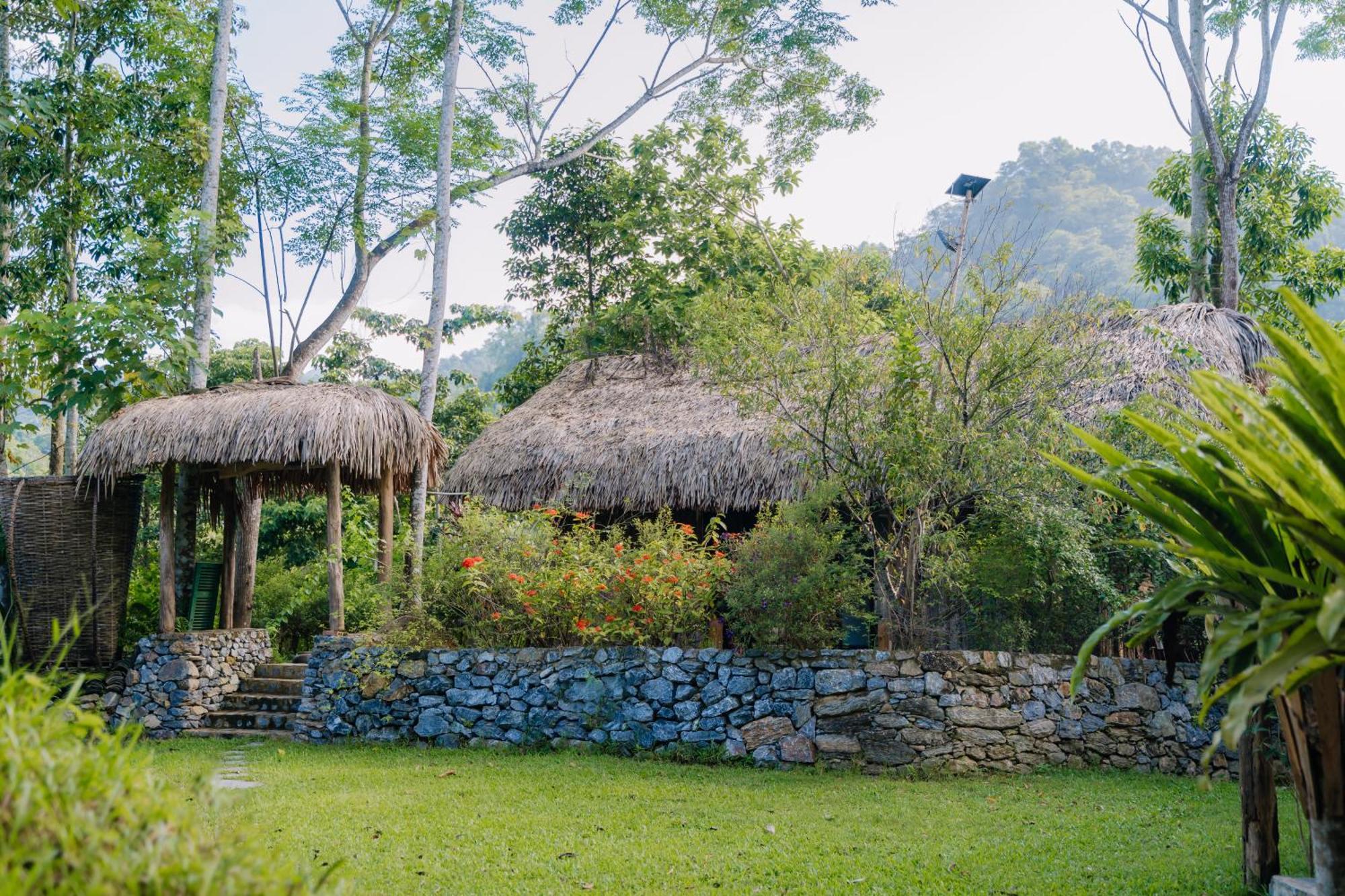 Ha Giang Xanh Retreat - Trekking, Tour, Motorbike Rental Экстерьер фото